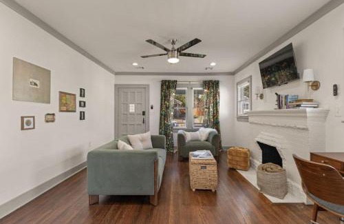 Tulsa House | Travelin On Tulsa Time-Near Expo, TU, Downtown