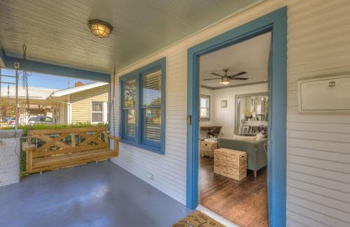 Tulsa House | Travelin On Tulsa Time-Near Expo, TU, Downtown