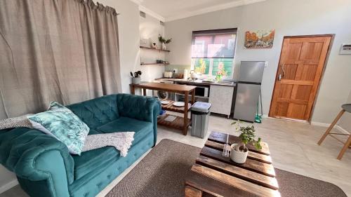 Walmer Apartment | Traveller's Inn - Studio Cottage