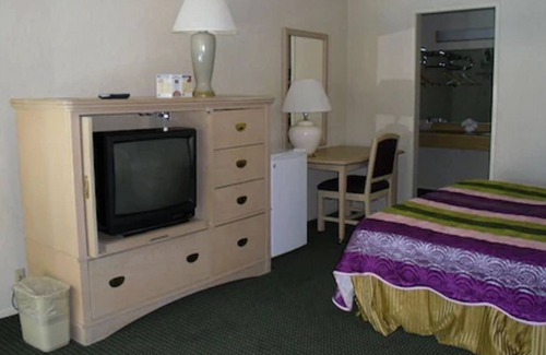 Reno/Tahoe Airport Hotel | Travellers Inn
