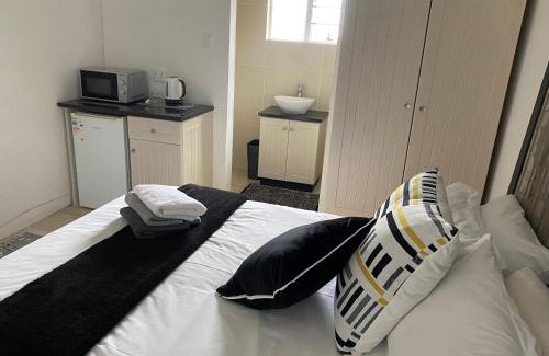 Grahamstown Bed & Breakfast | Travellers Rest