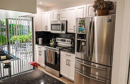 Hobe Sound House | Travelling Nurse/Professional Townhouse in Hobe Sound near Cleveland Clinic