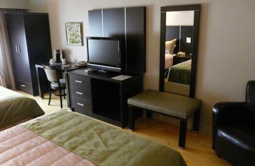 Mauricie Hotel | Travelodge by Wyndham Trois-Rivieres