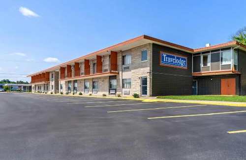 Bloomington Hotel | Travelodge by Wyndham Bloomington