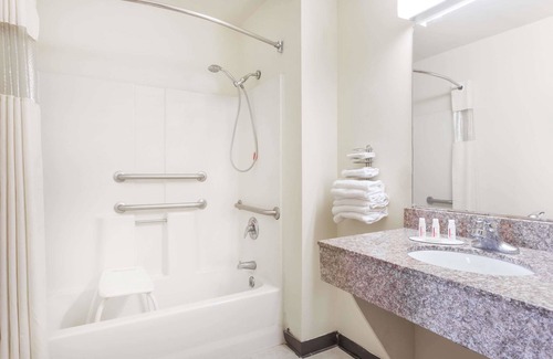Cordele Hotel | Travelodge by Wyndham Cordele