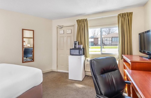 Gananoque Hotel | Travelodge by Wyndham Gananoque