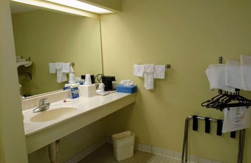 Knoxville Hotel | Travelodge by Wyndham Knoxville East