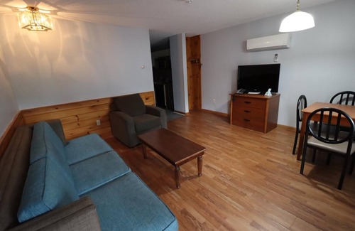 Lincoln Hotel | Travelodge by Wyndham Lincoln Near White Mountain