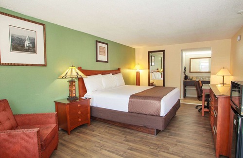 Macon Hotel | Travelodge by Wyndham Macon West