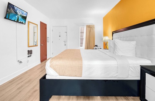 Morningside Hotel | Travelodge by Wyndham Miami Biscayne Bay