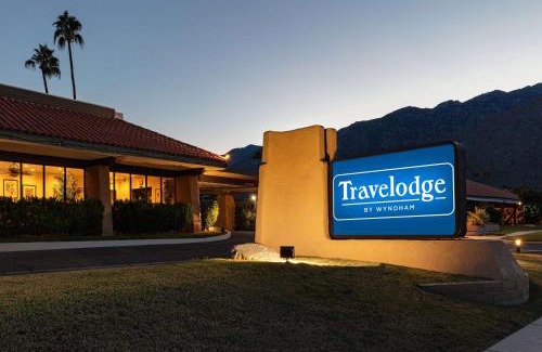 Twin Palms Hotel | Travelodge by Wyndham Palm Springs