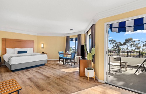 San Clemente Hotel | Travelodge by Wyndham San Clemente Beach