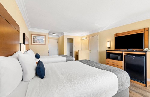 San Clemente Hotel | Travelodge by Wyndham San Clemente Beach