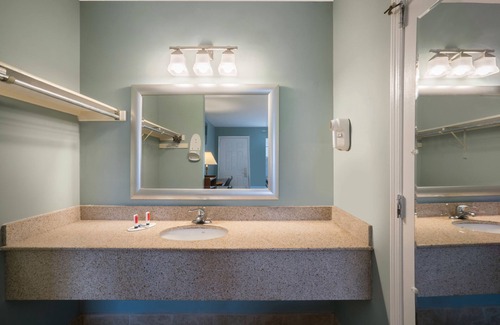 Santee Hotel | Travelodge by Wyndham Santee