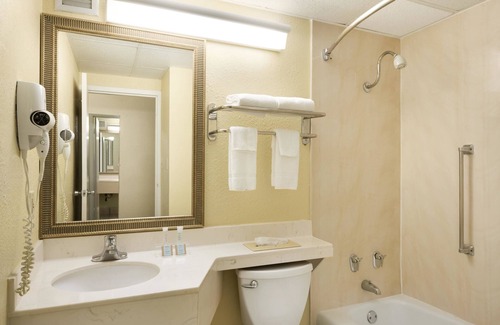 Sturgis Hotel | Travelodge by Wyndham Sturgis