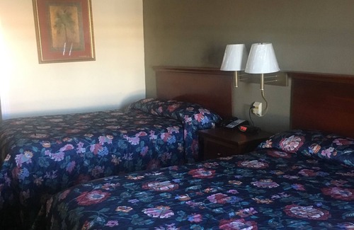 Orangeburg Hotel | Travelodge by Wyndham Orangeburg