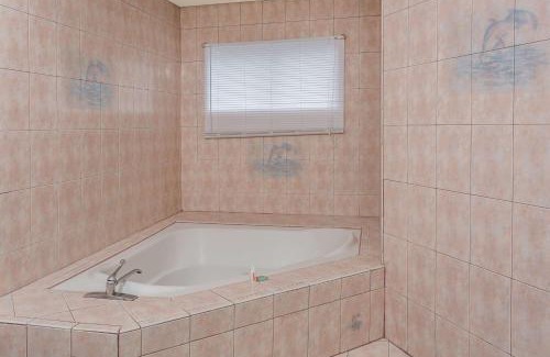 San Clemente Hotel | Travelodge by Wyndham San Clemente Beach