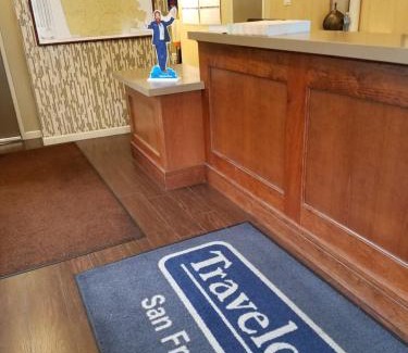Marina District Hotel | Travelodge by Wyndham San Francisco Bay