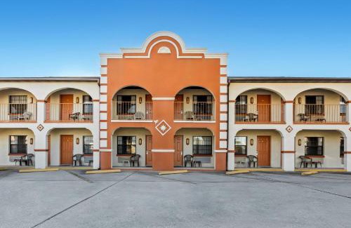 St. Augustine Hotel | Travelodge by Wyndham Hotel & Cottages St Augustine - Historic