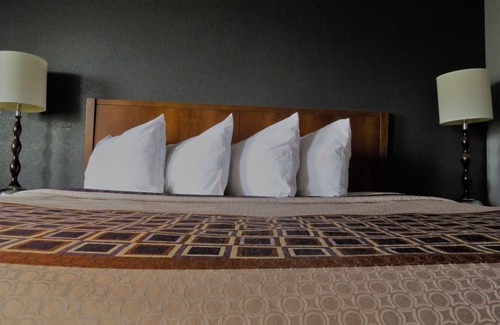 Walterboro - St. George Hotel | Travelodge by Wyndham Walterboro