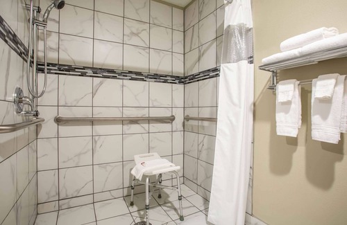 Wahpeton Hotel | Travelodge by Wyndham Wahpeton Event Center
