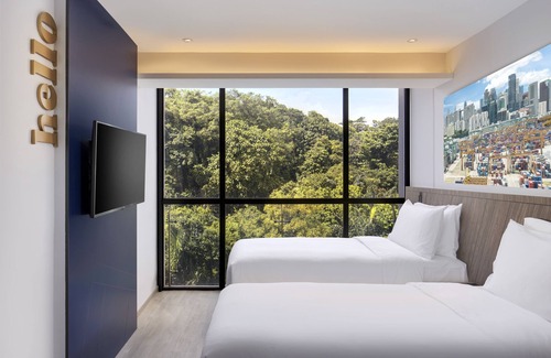 Harbourfront Hotel | Travelodge Harbourfront