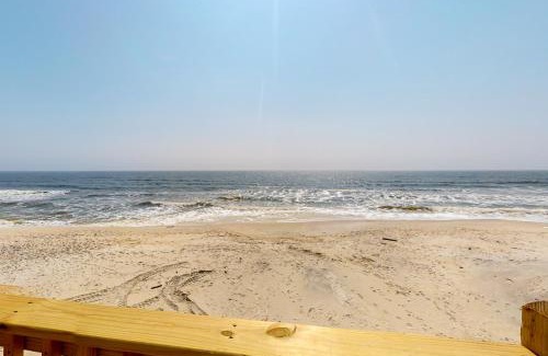 Dauphin Island House | Treasure Chest