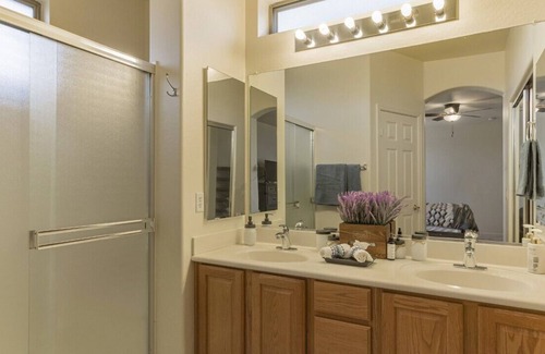 Cottonwood House | Treasure Find In The Desert