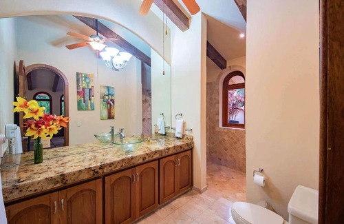 South Shore Hotel Area Villa | Treasure from the sea