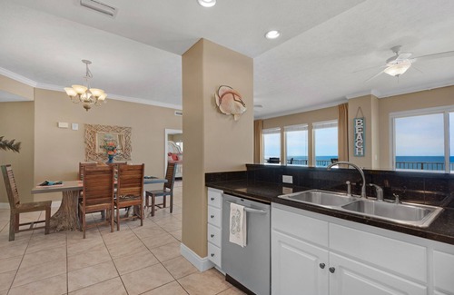 Lower Grand Lagoon Condo | Treasure Island 0412