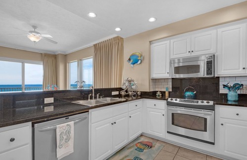 Lower Grand Lagoon Condo | Treasure Island 0412