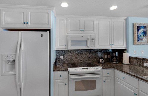 Lower Grand Lagoon Condo | Treasure Island 2304