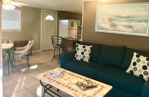 Bonita Shores House | Treat Yourself to this Waterfront Beauty! BOAT & BIKES INCLUDED - Upstairs unit