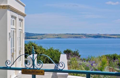 Saint Austell Bay House | Treburthick House