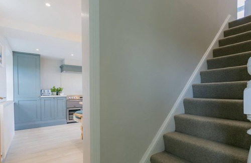 Ty Croes Cottage | Trecastell - sleeps 8 guests in 4 bedrooms