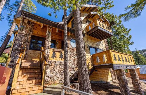 Yosemite West House | Tree Haven