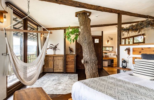 Wakugawa House | Tree-house Hotel Morinosubako