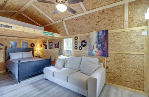 Higden House | Tree-Lined Higden Retreat Close to Parks and Trails