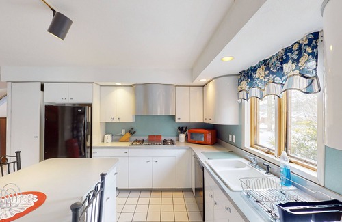 Lee House | Tree-lined Home, Large Yard, Pool, & Dog-Friendly.