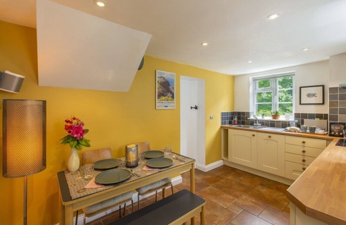 Barbrook House | Tree Tops, Lynbridge