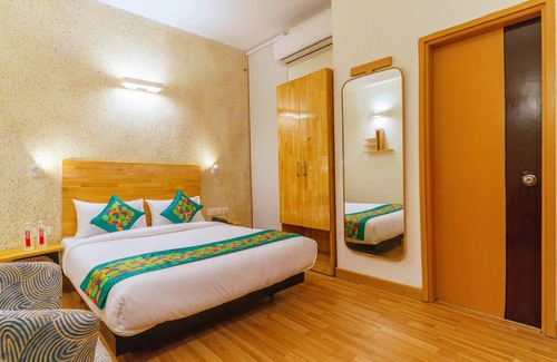 Greater Kailash Hotel | Treebo Ace Luxe