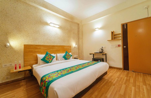 Greater Kailash Hotel | Treebo Ace Luxe