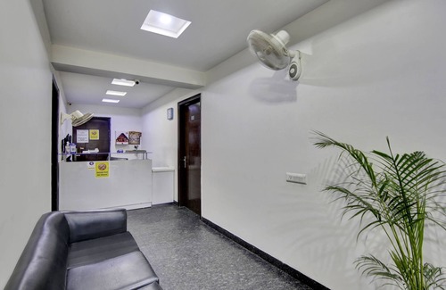 Noida Hotel | Treebo Apple Pie