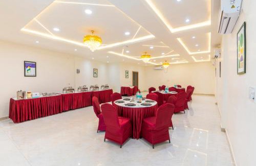 Vrindavan Hotel | Treebo Gaur Vasundhara