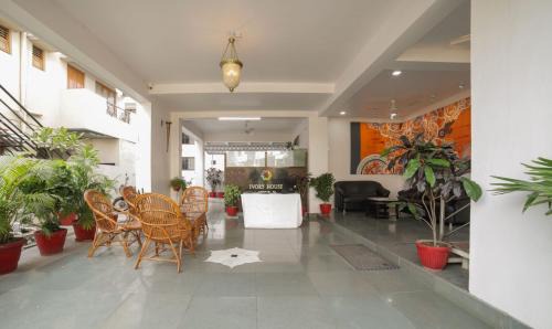 Nagpur Hotel | Treebo Ivory House