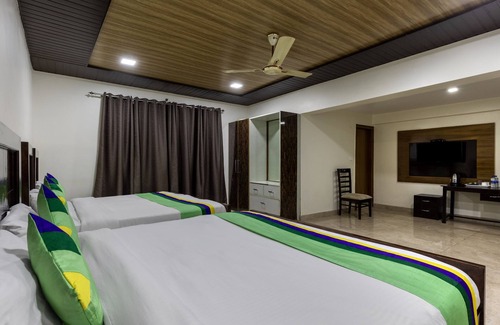 Bhimtal Hotel | Treebo Olive Lake View Inn June Estate Bhimtal
