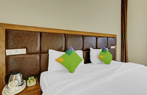 Zirakpur Hotel | Treebo Royal Salute, Zirakpur
