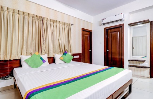 Rajajinagar Hotel | Treebo Saga Apartment
