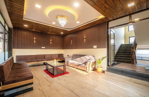 Mahabaleshwar Hotel | Treebo Seven Days, Mahabaleshwar
