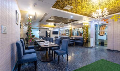Lucknow Hotel | Treebo Shakuntalam, Near Lucknow Airport
